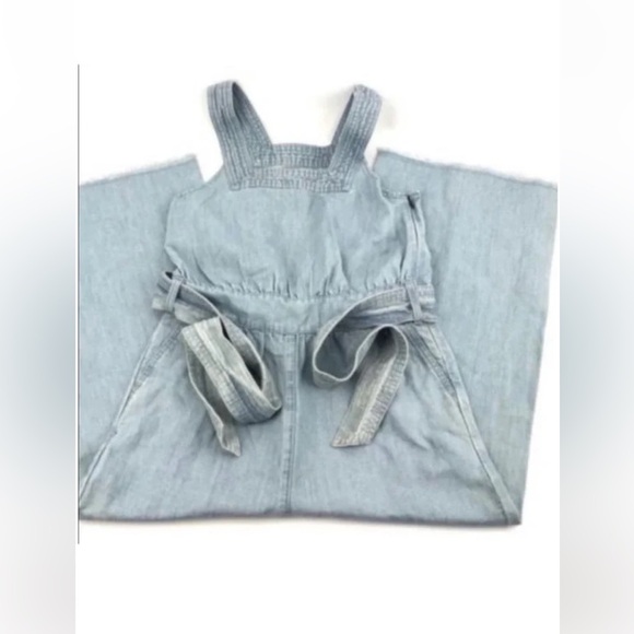 Abercrombie and Fitch cropped ankle Denim Jumpsuit with tie waist size 8 - Picture 2 of 6